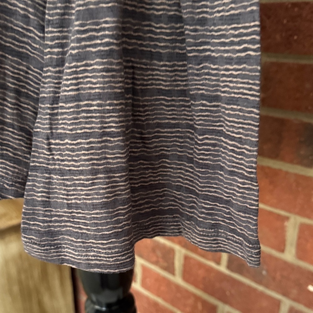 Lucky Brand Black and Gray Cold Shoulder Bell Sleeves Top - Picture 2 of 11